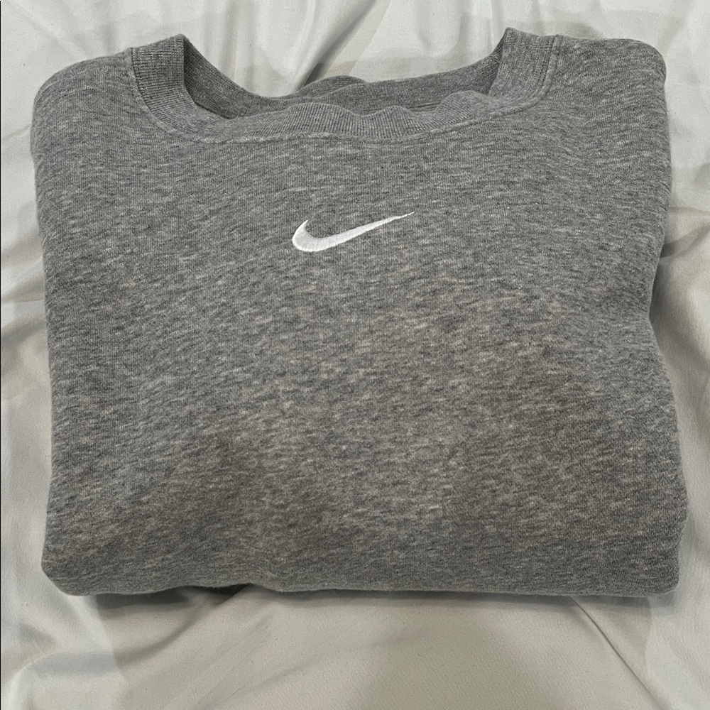 Nike Heather Gray Cropped Sweatshirt - Picture 6 of 6